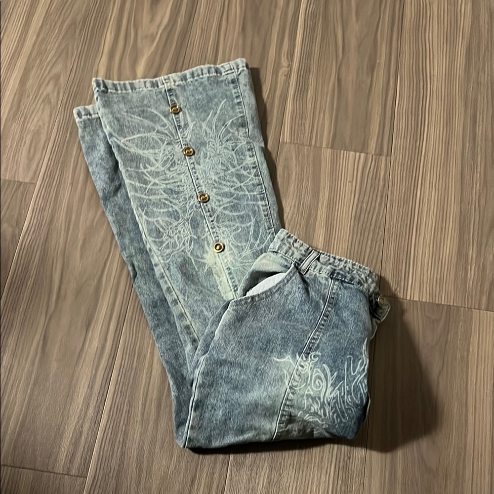 Denim Jeans with Button Detail